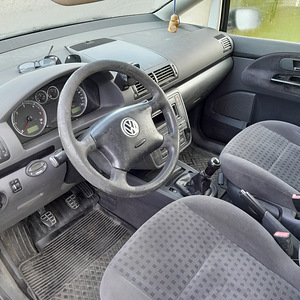 Ford Galaxy 2002.1,9TDI. UV.09.25 (4 foto / 9)
