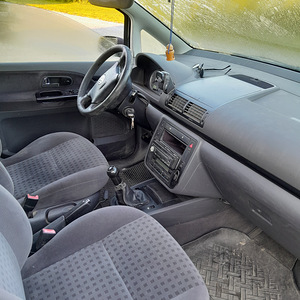 Ford Galaxy 2002.1,9TDI. UV.09.25 (6 foto / 9)