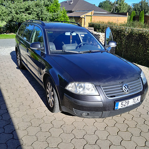 VW Passat 2005. 1,9TDI,96KW. UV.08.25 (1 foto / 5)