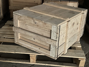 Suured puu-ja plastkastid (1 foto / 6)