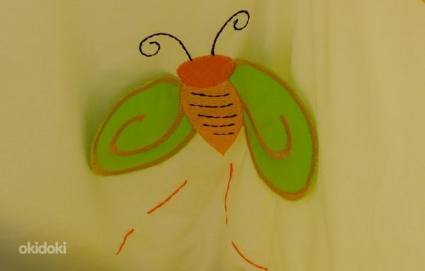 Высокие подушки кровати с бабочками (фото #2)