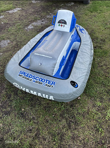 YAMAHA WAVERUNNER INFLATABLE TUBE (3 foto / 5)