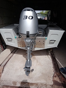 Kaater DNEPR ja UUS HONDA 30 mootor (3 foto / 8)