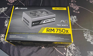 CORSAIR PSU RM750X (1 foto / 1)
