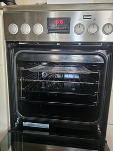 BRONEERITUD. AEG induktsioonpliit CIB56481BM (3 foto / 5)