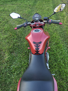 Kawasaki ER 6 N (2 foto / 7)