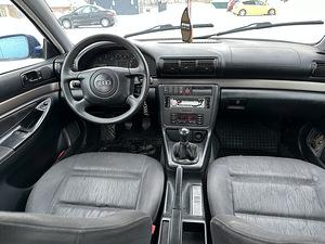 Audi A4 1.9 TDI (9 foto / 10)