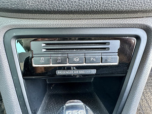 Seat Alhambra (8 foto / 12)