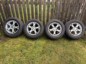 Jeep grand cherokee 5x127 valuveljed koos talverehvidega (1 foto / 10)