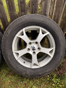 Jeep grand cherokee 5x127 valuveljed koos talverehvidega (7 foto / 10)