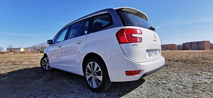 Citroen C 4 Grand Pikasso (5 foto / 15)
