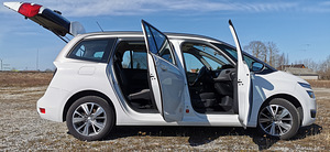 Citroen C 4 Grand Pikasso (11 foto / 15)
