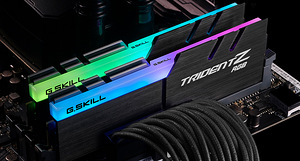 G.Skill Trident Z RGB DDR4-3000 CL15 (1 foto / 2)