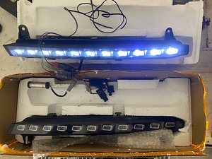 Daytime Running Lights Audi Q7 2006 2007 2008 2009 (2 foto / 3)