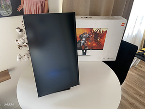 Gaming QHD 2560 × 1440 // IPS 165hz // 27 // 1ms // 100%sRgb