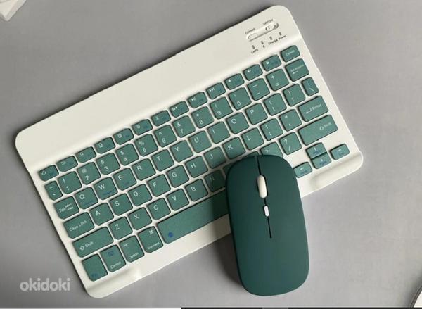 Комплект безпроводной клавиатуры и мышки (фото #1)