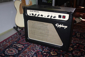 Epiphone Valve Amp гитарный усилитель ламповый усилитель (1 фото из 3)