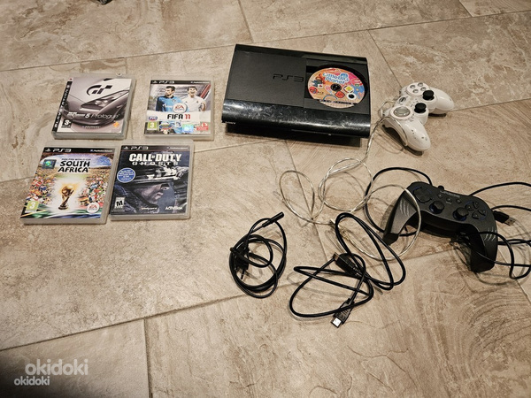 Sony Ps3 Super Slim Playstation 3 2 pulti + 5 mängu
