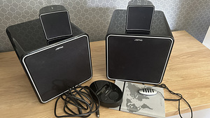 Jamo i300 arvutikõlarid + 2x Subwoofer + iPod dock + pult (1 фото из 2)