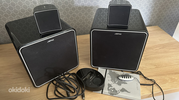 Jamo i300 arvutikõlarid + 2x Subwoofer + iPod dock + pult