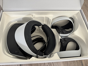 Playstation VR2 / PS VR2 peakomplekt (2 foto / 2)