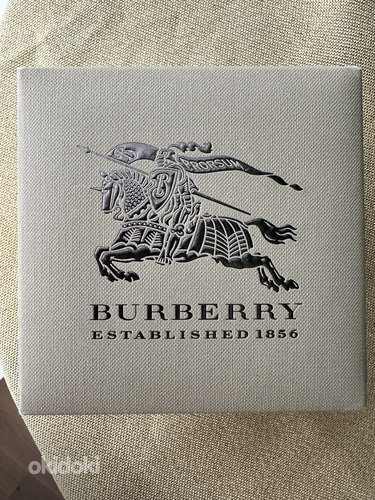 Часы Burberry (фото #7)