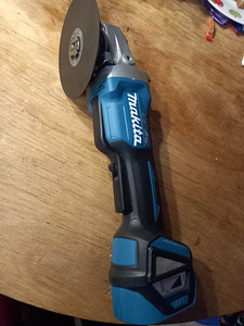 Makita (1 фото из 2)