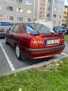 Mitsubishi Carisma 1.8 92kB (3 foto / 3)