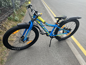 Scott Scale 24" Plus jalgratas (9 foto / 10)