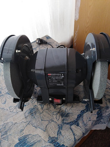 Настольное точило 350w (2 фото из 3)