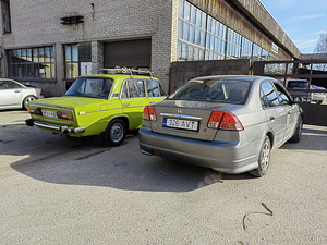 Honda civic VTEC 2005 TÜV 02.2024 (2 foto / 11)