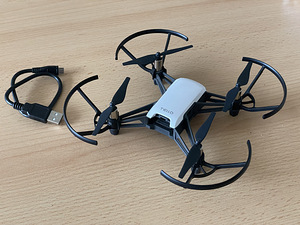 DJI Tello (1 foto / 2)