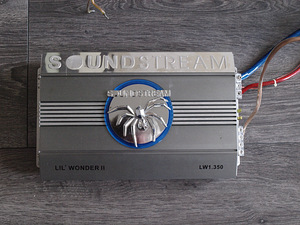 Subwoofer (30cm) + 2 võimendit (2 foto / 3)