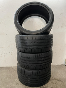 Летние шины GripMax 325/30R21, 285/35R21 (2 фото из 6)
