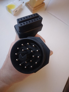 BMW 20pin-obd2 adapter (2 foto / 3)