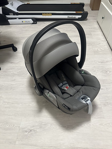 Автолюлька Cybex Cloud T i-Size (4 фото из 4)