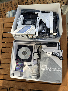 ASUS z690 Strix D4 WiFi + Intel 12900k (weak IMC) (2 foto / 5)