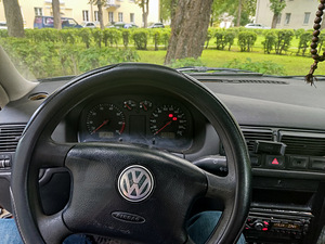 Продам Volkswagen golf (6 фото из 8)