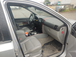 Kia sorento 2.5 103kw 2005 (8 foto / 9)
