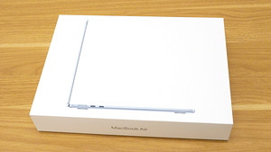 UUS Macbook Air M4 Sky Blue 16GB RAM (1 фото из 1)