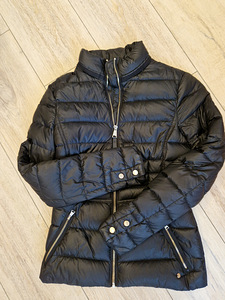 Пуховик Massimo Dutti xs (3 фото из 3)