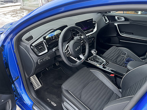 Kia ProCeed GT-LINE 1,5 T-GDI (5 foto / 9)