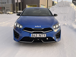 Kia ProCeed GT-LINE 1,5 T-GDI (2 foto / 9)