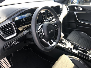 Kia ProCeed GT-LINE 1.5 118kW 2024 (6 foto / 14)