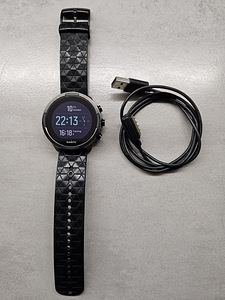 Suunto Baro 9 (1 foto / 2)