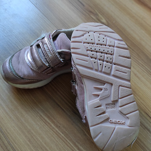 Geox 25 (1 foto / 2)