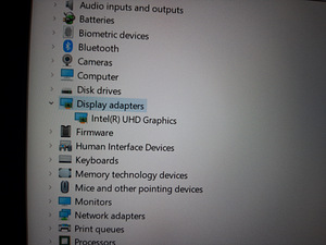 Lenovo T15 (7 foto / 9)