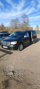 Vahetan grand voyager rt (5) reisijate mikrobussi vastu (6 foto / 7)
