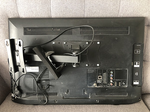 Sony Bravia 26” (2 foto / 3)