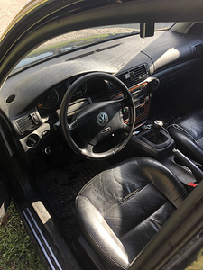 Passat 2.5tdi 132kw nelik (9 foto / 9)